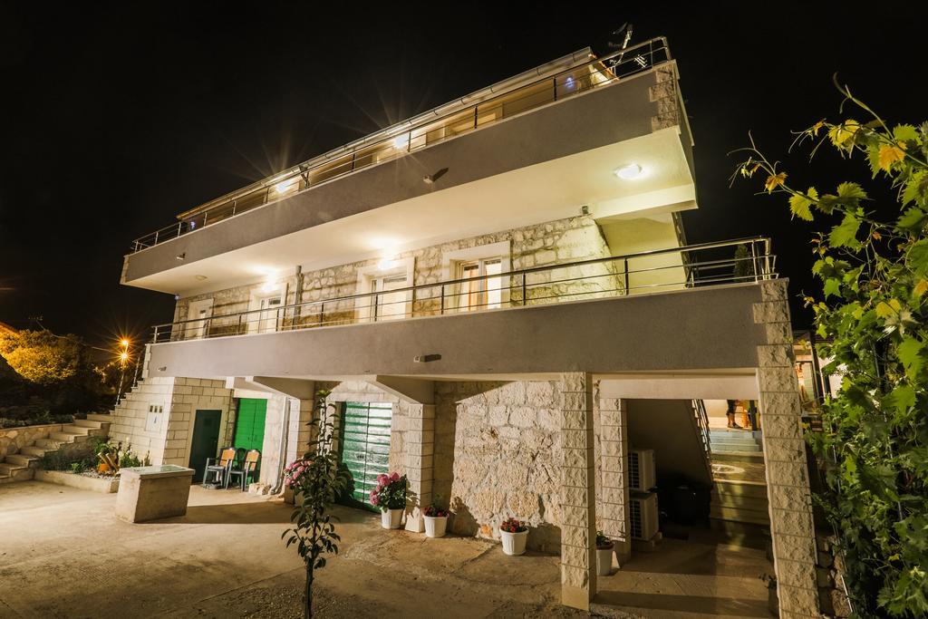 Holiday Home Gabi Rogoznica  Exterior photo