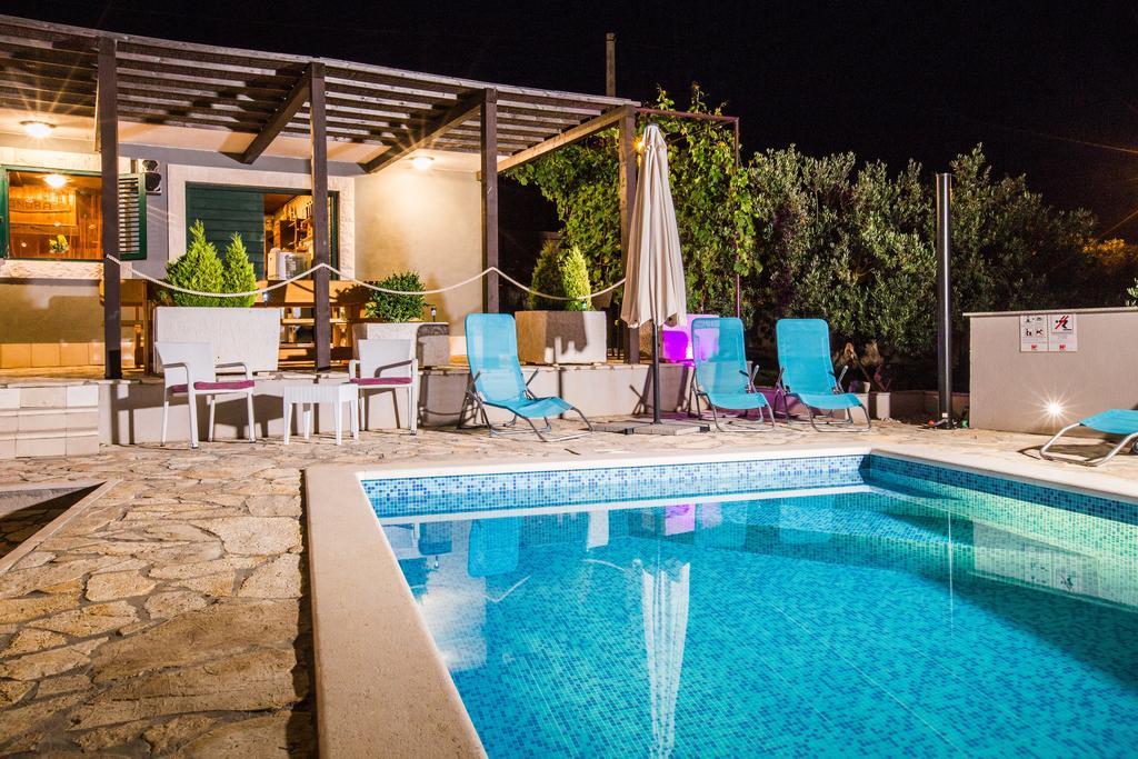 Holiday Home Gabi Rogoznica  Exterior photo